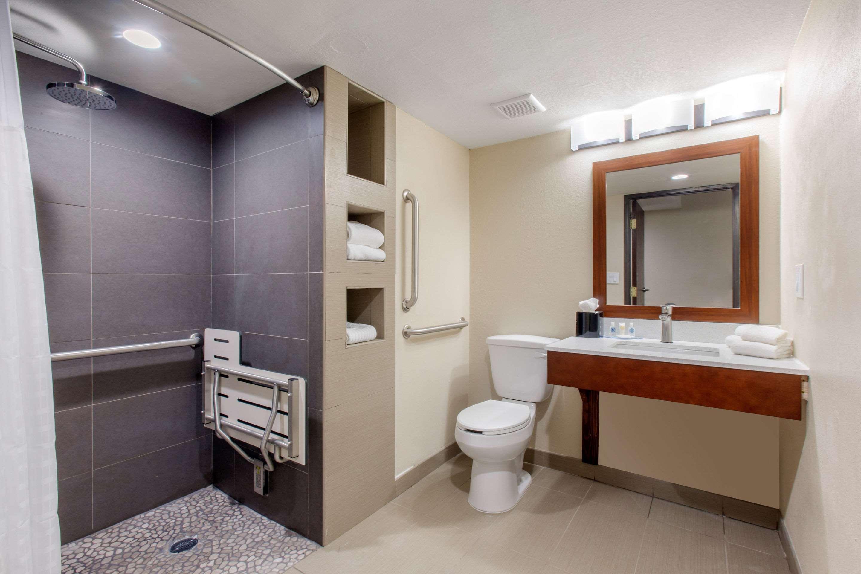 Comfort Inn & Suites Pinetop Show Low Lakeside Buitenkant foto