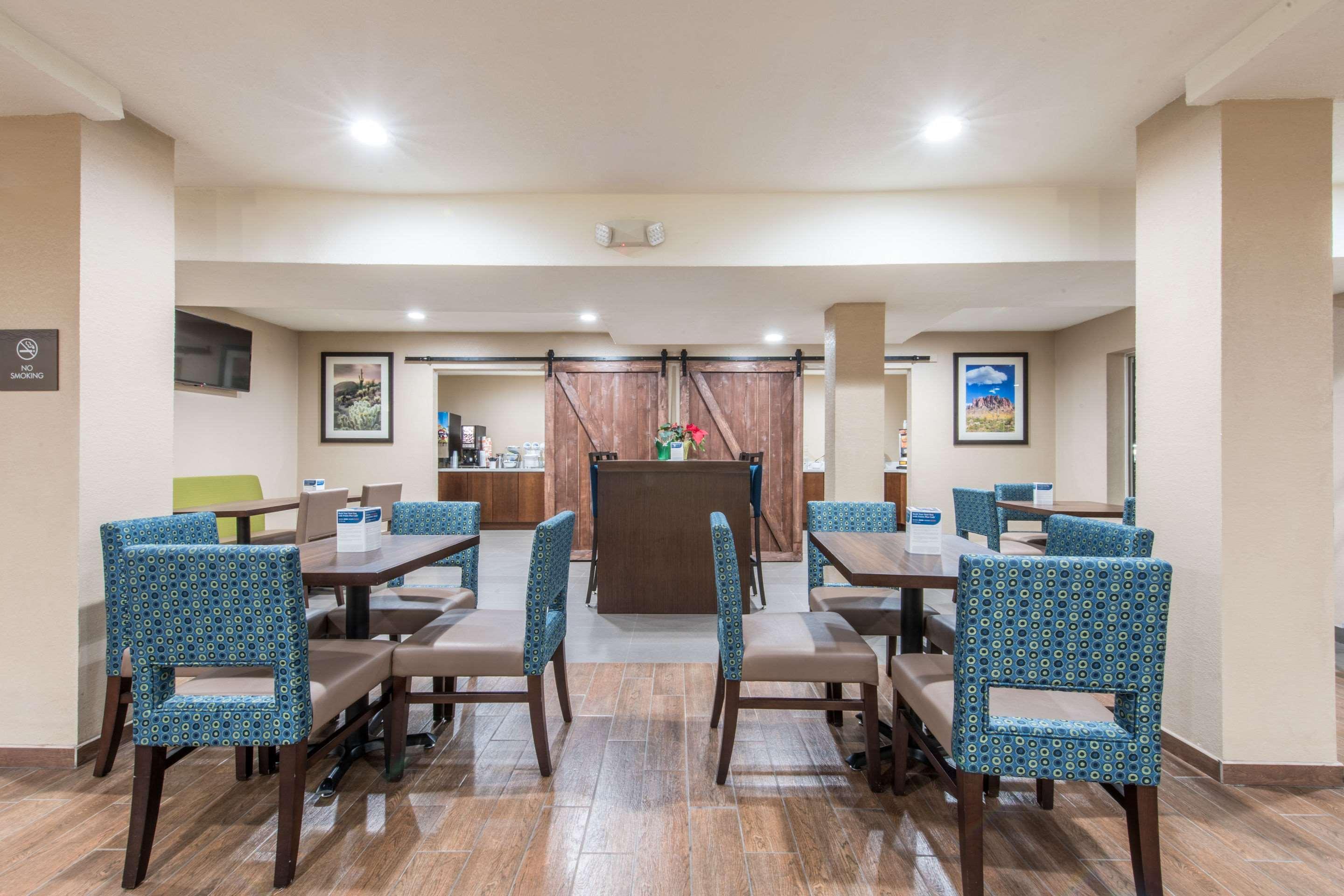 Comfort Inn & Suites Pinetop Show Low Lakeside Buitenkant foto