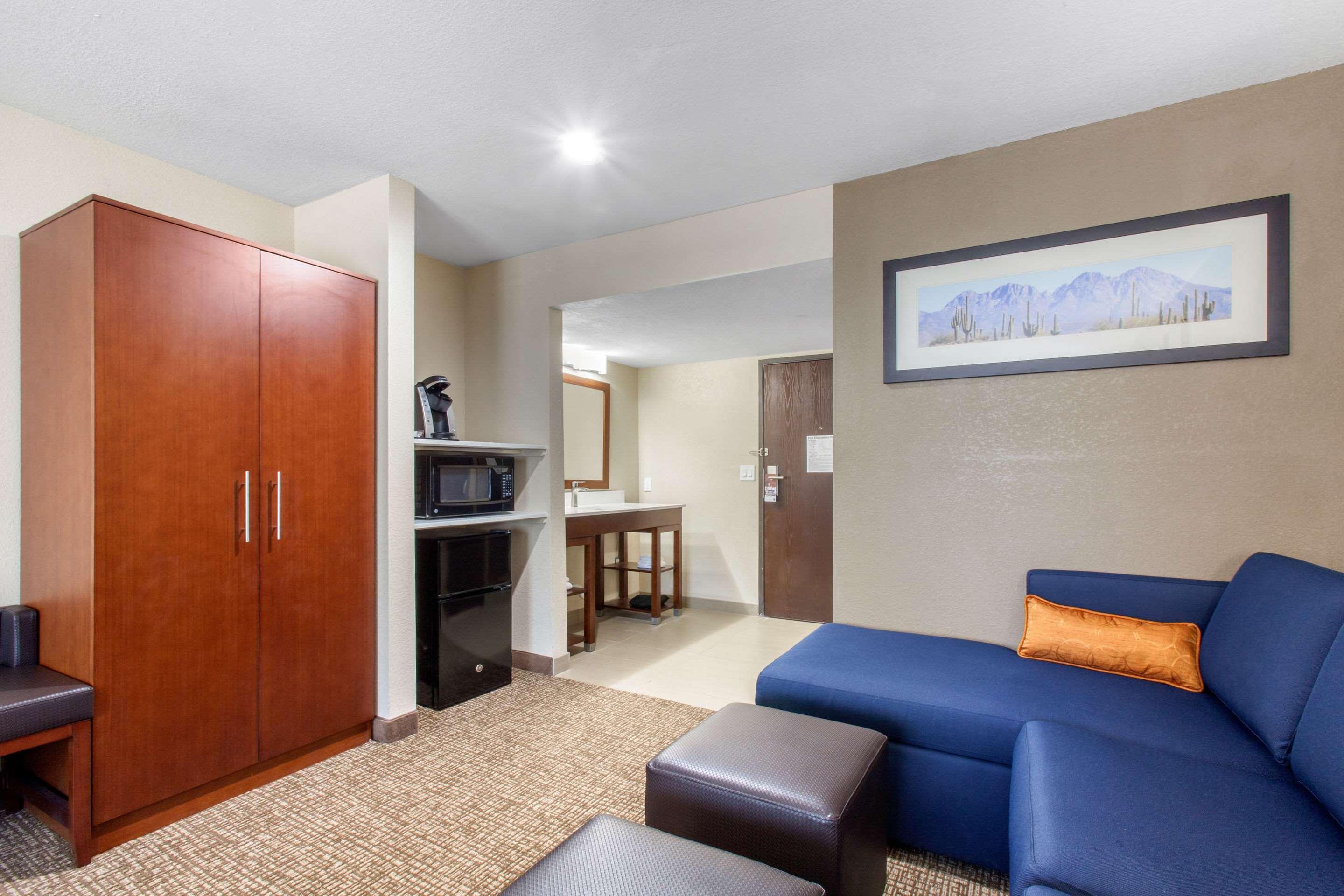 Comfort Inn & Suites Pinetop Show Low Lakeside Buitenkant foto