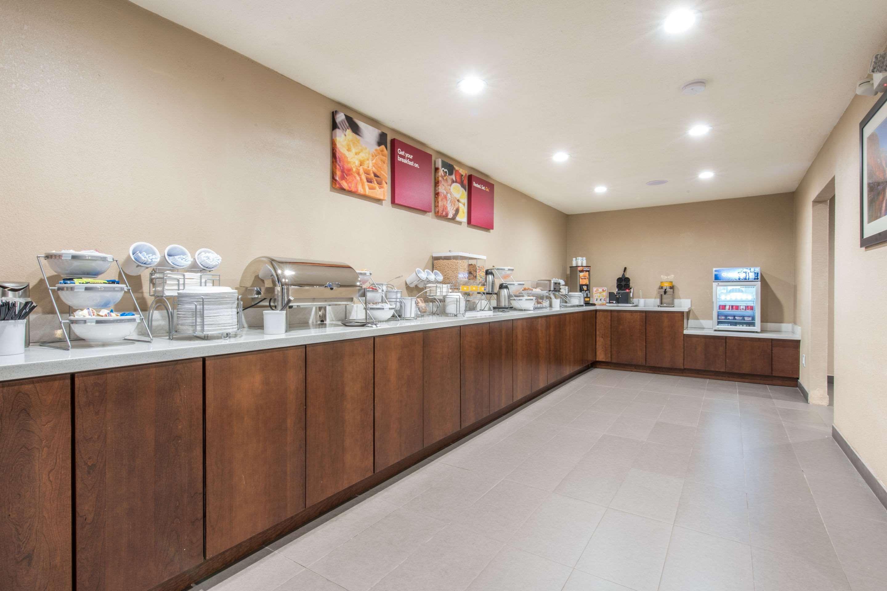 Comfort Inn & Suites Pinetop Show Low Lakeside Buitenkant foto